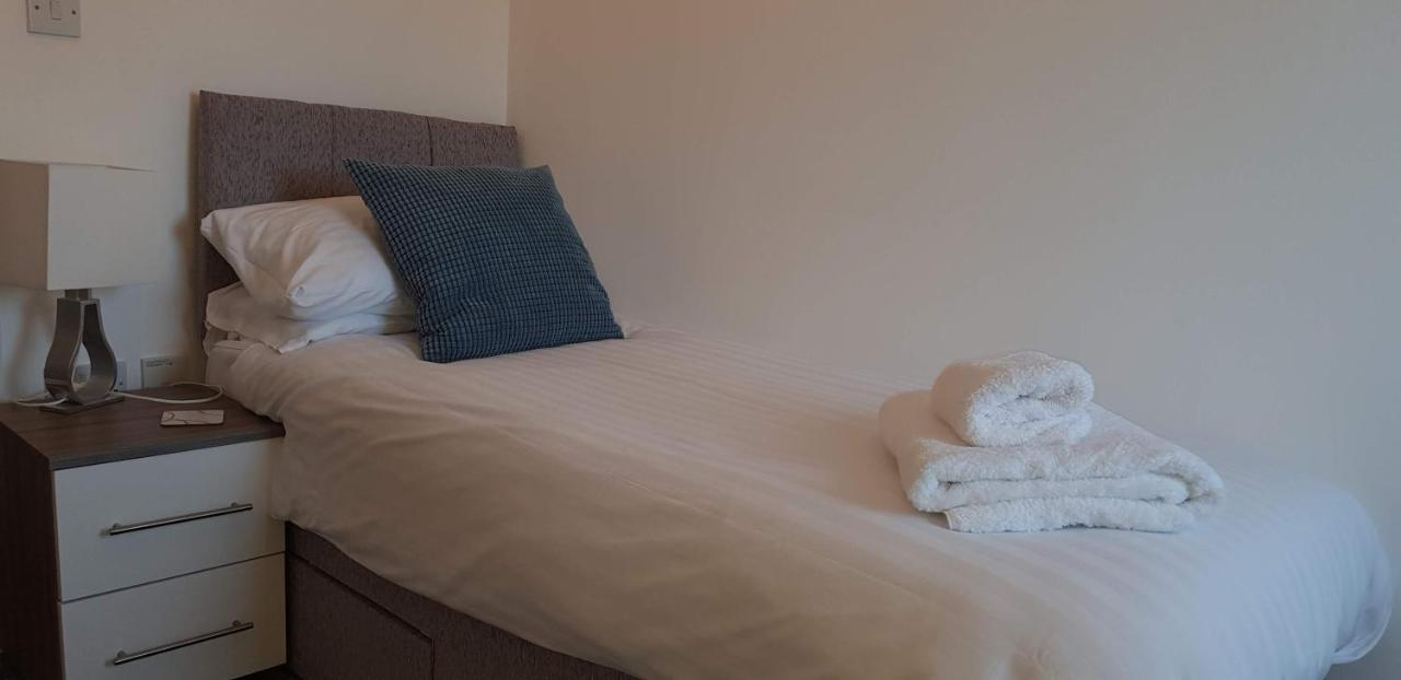 Horseshoe Apartments 朴次茅斯 外观 照片